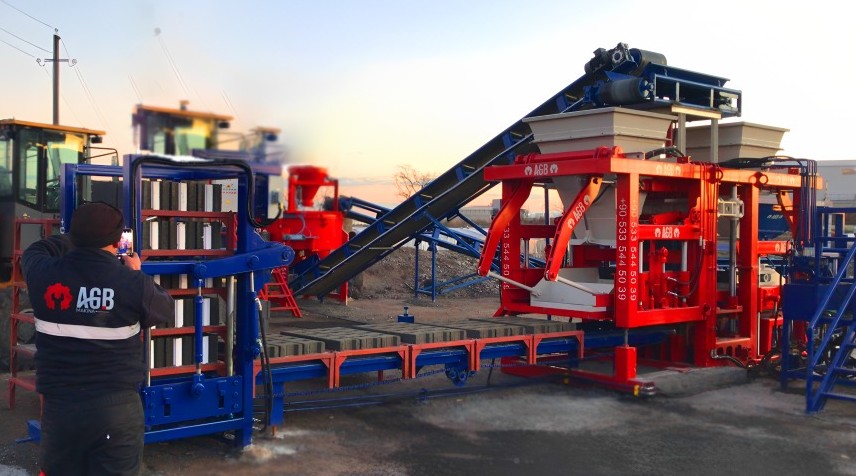 Block machine